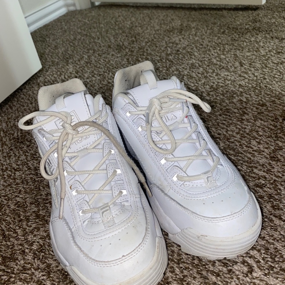 triple white chunky filas